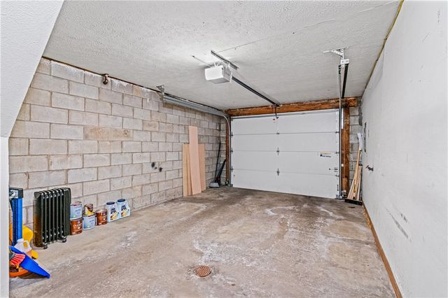 320 Spring Run Drive, Monroeville, PA 15146