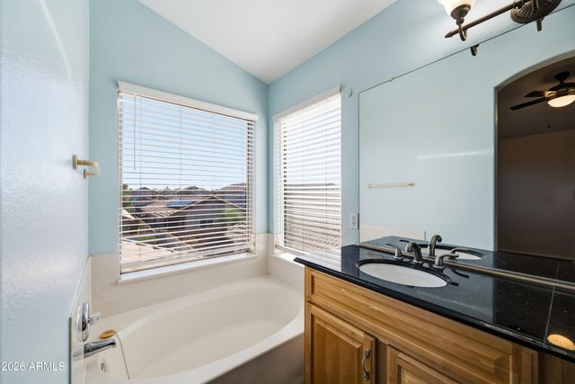 5011 W Kristal Way, Glendale, AZ 85308