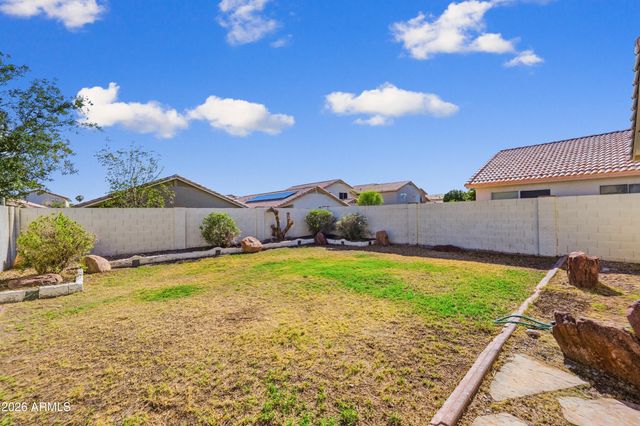 5011 W Kristal Way, Glendale, AZ 85308