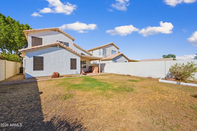 5011 W Kristal Way, Glendale, AZ 85308
