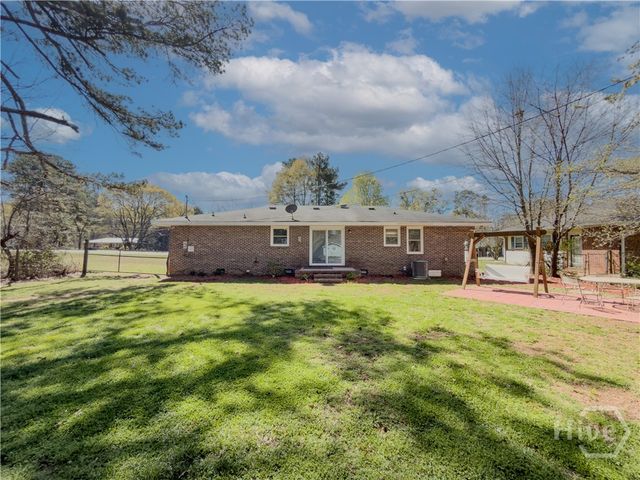 324 E Broad Street, Winder, GA 30680