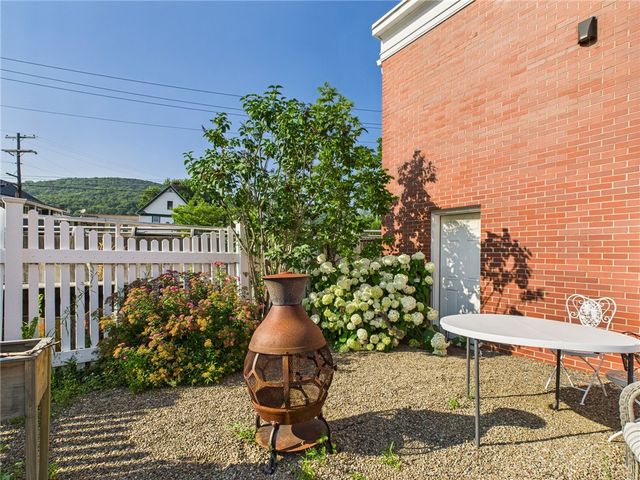 11 Boylston Street, Bradford City, PA 16701