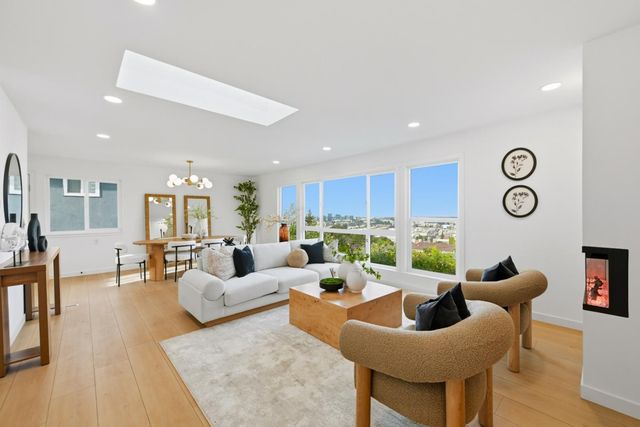 1609 Molitor Road, Belmont, CA 94002