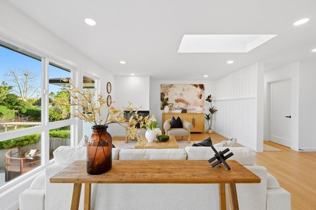 1609 Molitor Road, Belmont, CA 94002