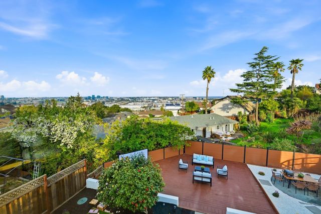 1609 Molitor Road, Belmont, CA 94002