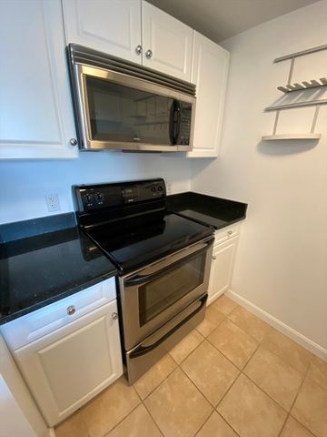 8 Museum Way 1708, Cambridge, MA 02141