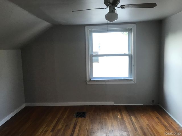 6422 PLAINVIEW Avenue, Detroit, MI 48228