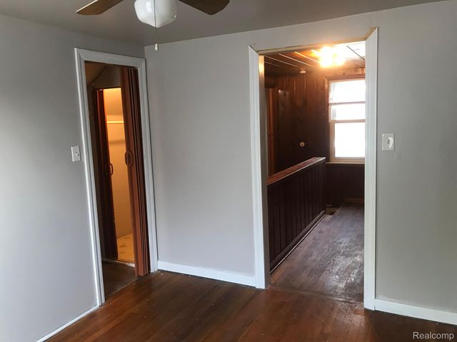 6422 PLAINVIEW Avenue, Detroit, MI 48228