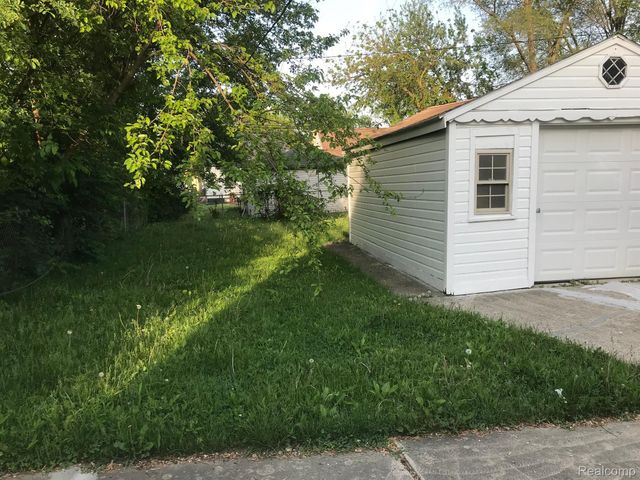 6422 PLAINVIEW Avenue, Detroit, MI 48228