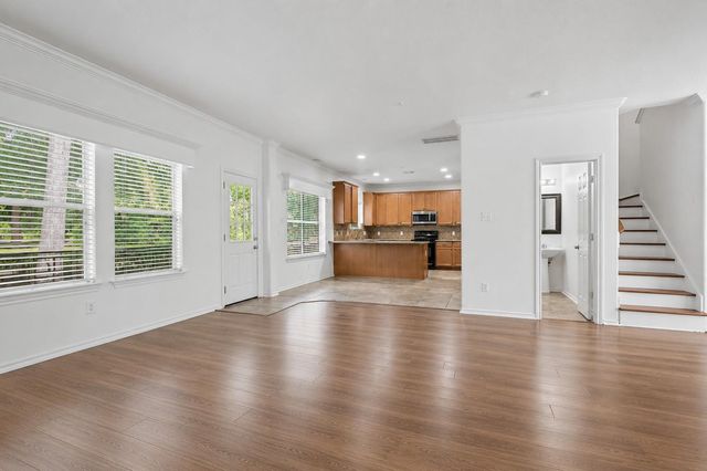 174 Spindle Tree Circle, The Woodlands, TX 77382