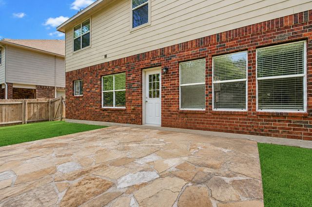 174 Spindle Tree Circle, The Woodlands, TX 77382
