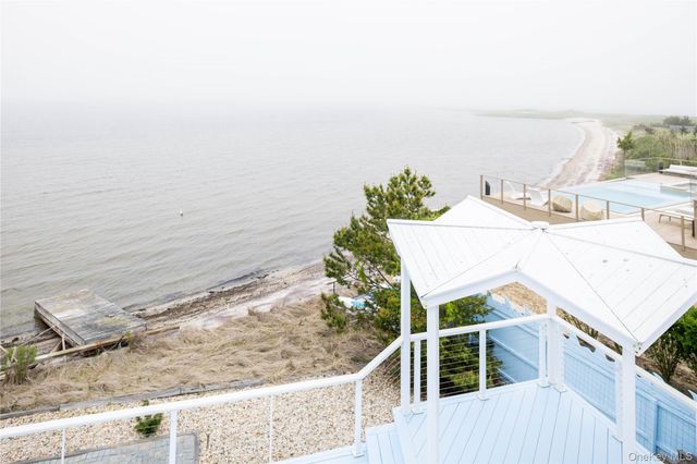 398 Dune Road, Westhampton Beach, NY 11978