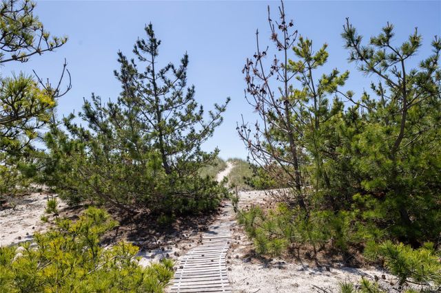 398 Dune Road, Westhampton Beach, NY 11978