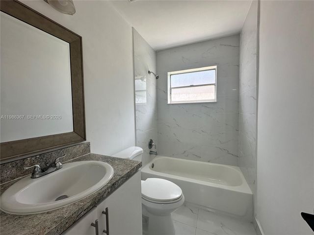13984 NE 2nd Ct 3-2-3, Miami, FL 33161