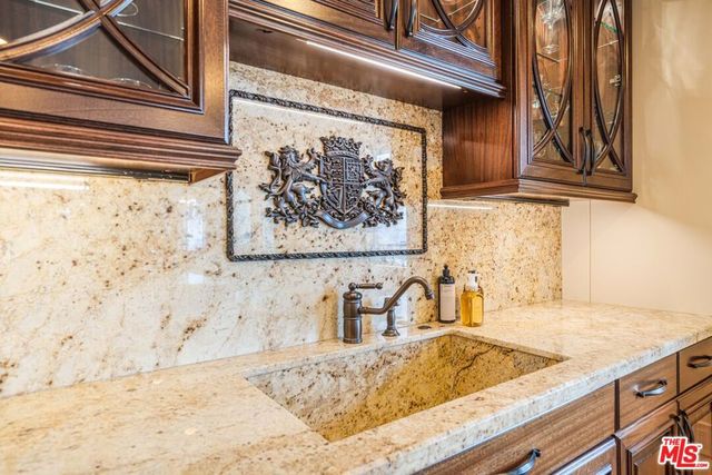 1 W Century Drive 27C, Los Angeles, CA 90067