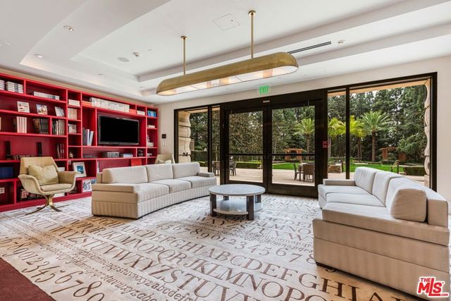 1 W Century Drive 27C, Los Angeles, CA 90067