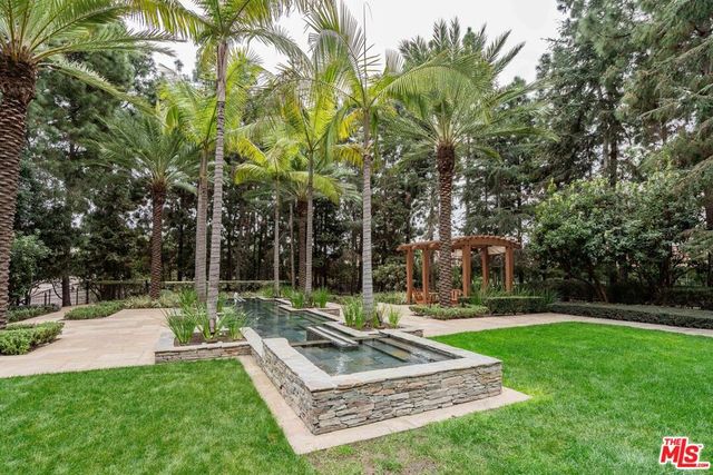 1 W Century Drive 27C, Los Angeles, CA 90067