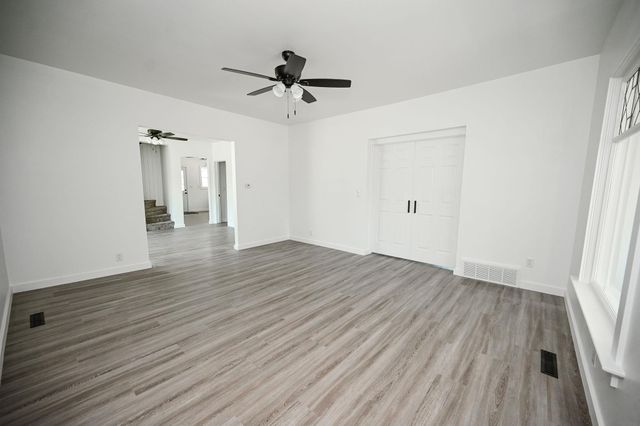 825 Jackson Street, Lamont, IA 50650