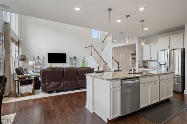 172 Harvester Drive, Copley, OH 44321