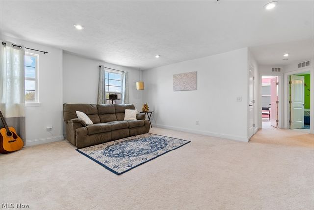 172 Harvester Drive, Copley, OH 44321