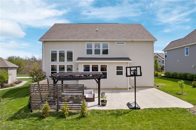 172 Harvester Drive, Copley, OH 44321