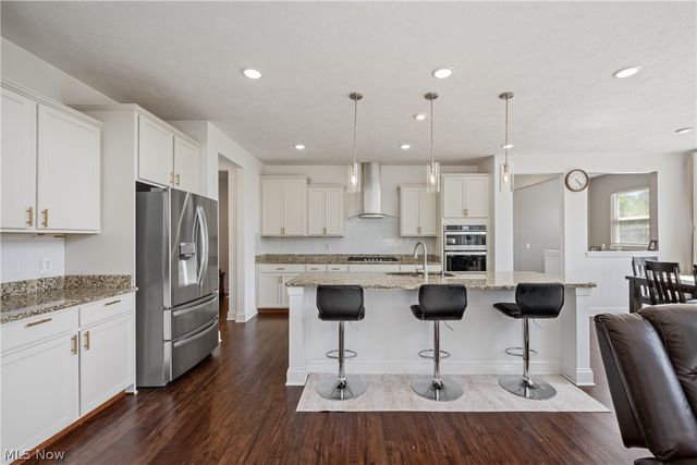 172 Harvester Drive, Copley, OH 44321