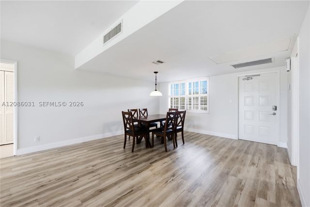 555 Oaks Ln 309, Pompano Beach, FL 33069