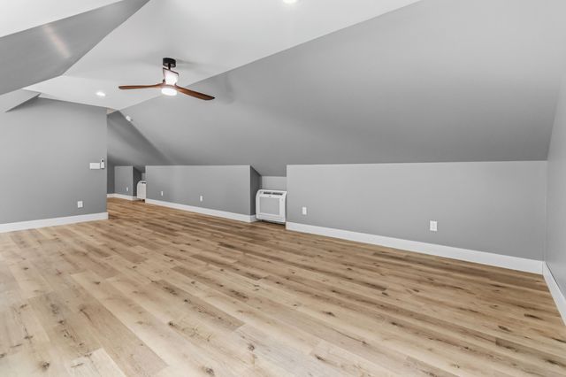 1265 Cliffs Edge Road, East Bernstadt, KY 40729