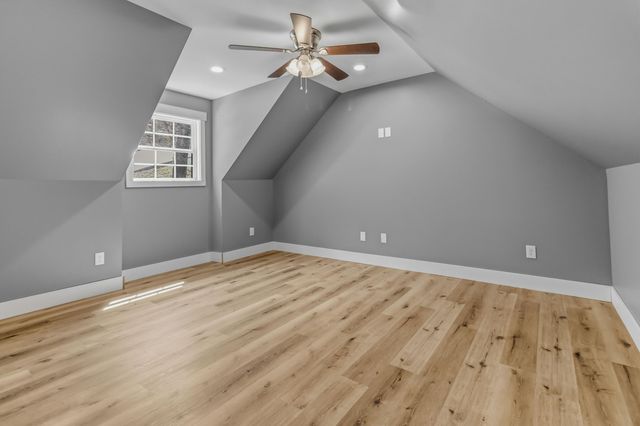1265 Cliffs Edge Road, East Bernstadt, KY 40729