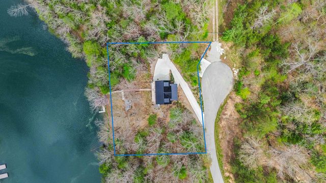 1265 Cliffs Edge Road, East Bernstadt, KY 40729