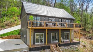 1265 Cliffs Edge Road, East Bernstadt, KY 40729