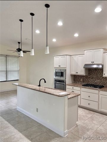 2395 N Brentwood Circle, Lecanto, FL 34461