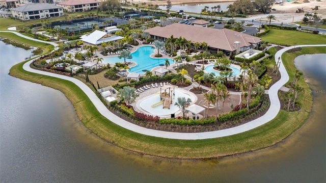 5329 TRAILS BEND COURT, Sarasota, FL 34238