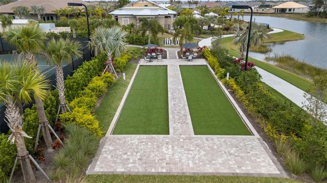 5329 TRAILS BEND COURT, Sarasota, FL 34238