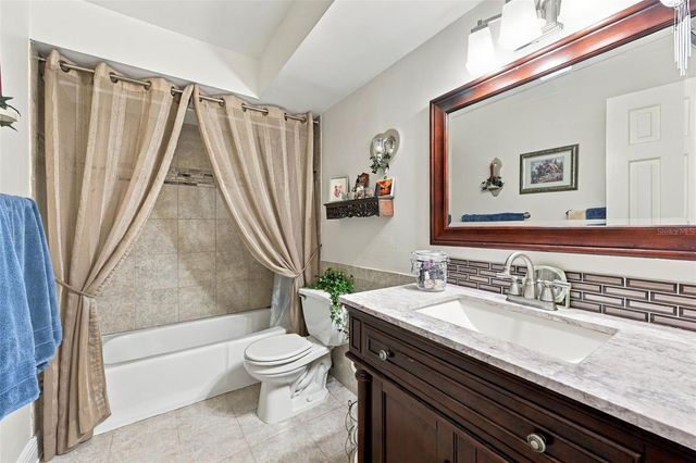 8352 ANNWOOD ROAD 8352, Seminole, FL 33777