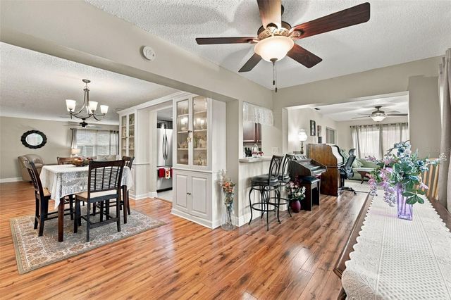 8352 ANNWOOD ROAD 8352, Seminole, FL 33777