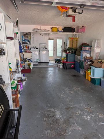 8352 ANNWOOD ROAD 8352, Seminole, FL 33777