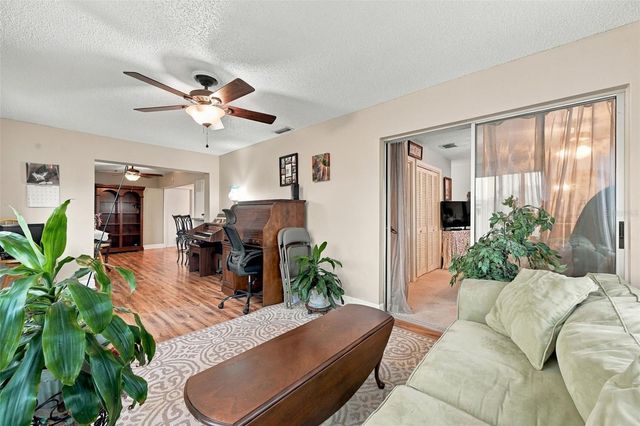 8352 ANNWOOD ROAD 8352, Seminole, FL 33777