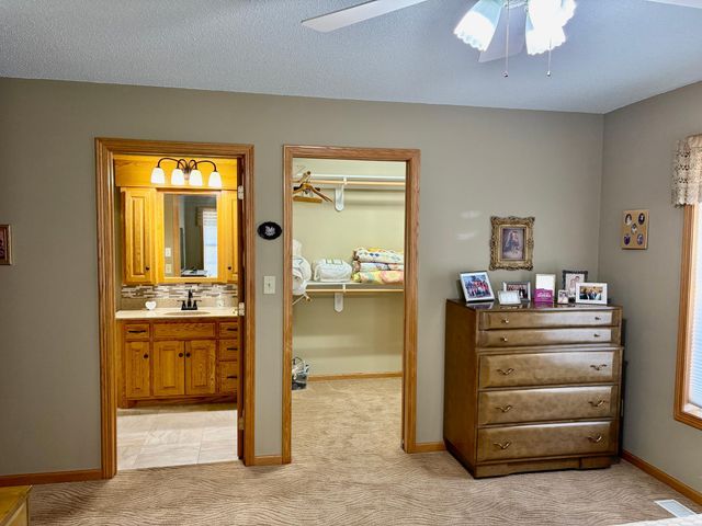 623 Hudson Drive, Paynesville, MN 56362