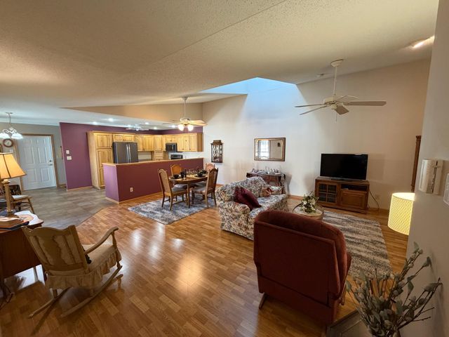 623 Hudson Drive, Paynesville, MN 56362