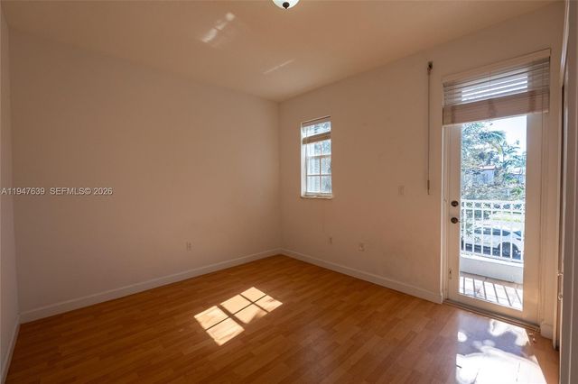 11851 SW 80th Ter, Miami, FL 33183