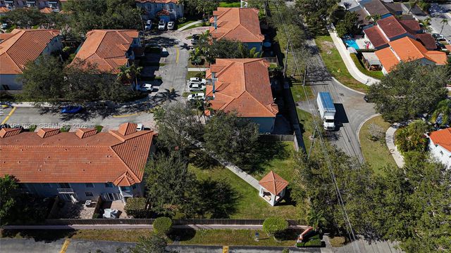 11851 SW 80th Ter, Miami, FL 33183