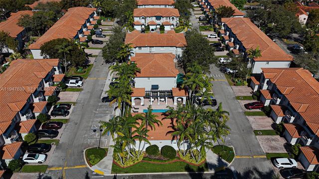 11851 SW 80th Ter, Miami, FL 33183