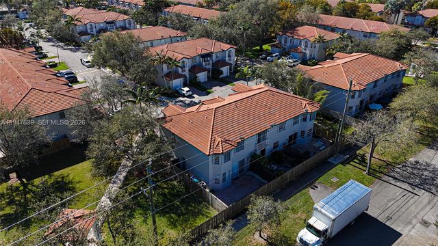 11851 SW 80th Ter, Miami, FL 33183