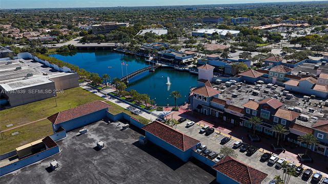 11851 SW 80th Ter, Miami, FL 33183