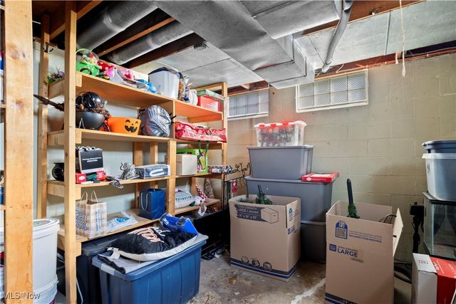 439 Larkin Avenue, Akron, OH 44305