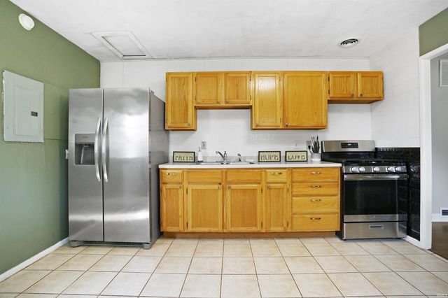 4336 Stratford Road, Evansville, IN 47710