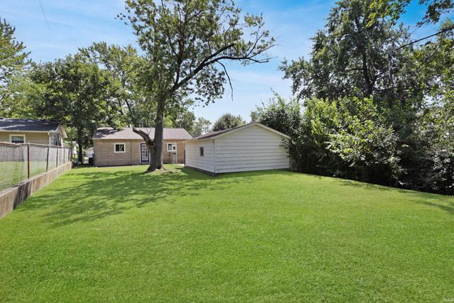 4336 Stratford Road, Evansville, IN 47710