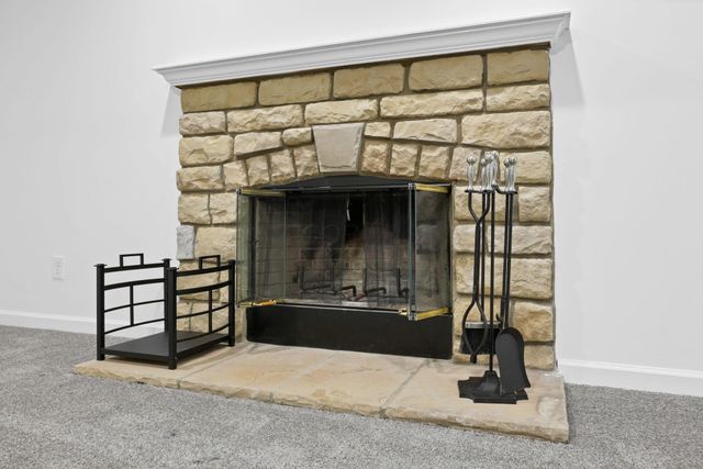 1889 Wolverine Drive, Sugar Grove, OH 43155