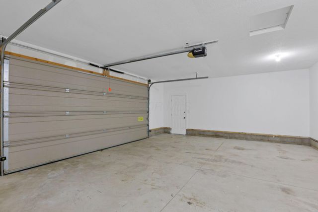 1889 Wolverine Drive, Sugar Grove, OH 43155
